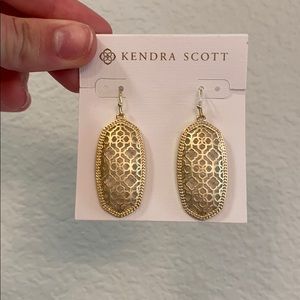 Kendra scott earrings with tags
